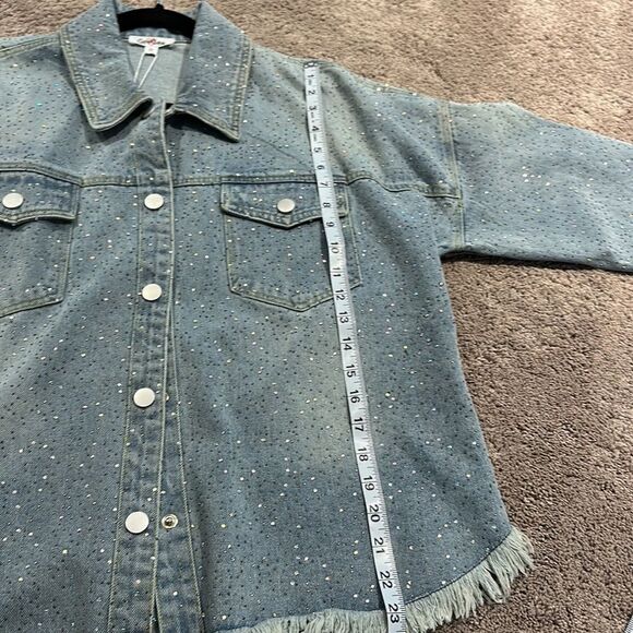 Sparkle denim jacket/Shacket! Frayed bottom! Tons of sparkle all over. Size S - Picture 8 of 9